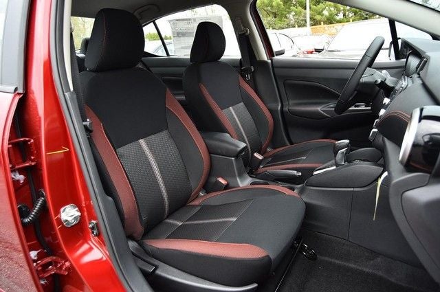 2025 Nissan Versa Sedan SR - Photo 19