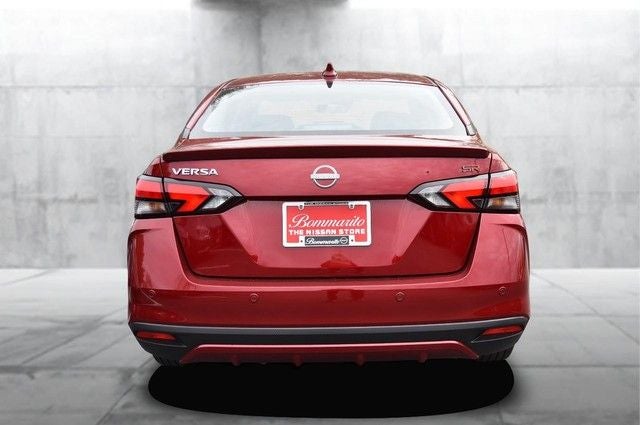 2025 Nissan Versa Sedan SR - Photo 6