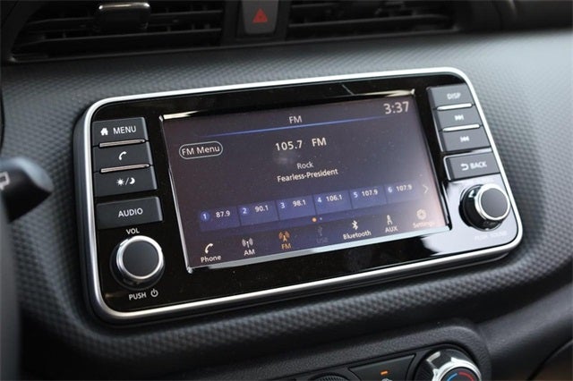 2025 Nissan Kicks Play S