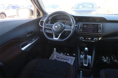 2019 Nissan Kicks SR