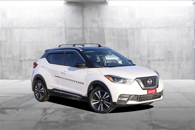 2019 Nissan Kicks SR