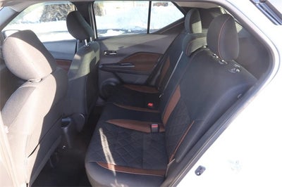 2019 Nissan Kicks SR