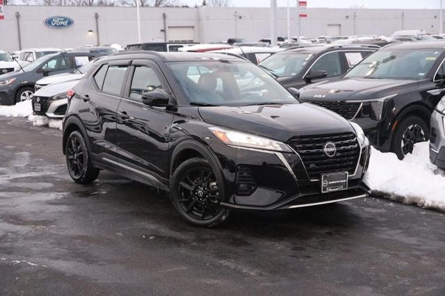 2024 Nissan Kicks SR