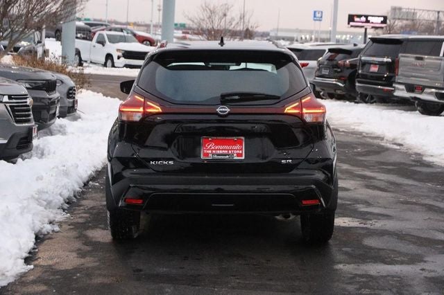 2024 Nissan Kicks SR