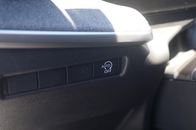 2026 Nissan KICKS SV - Photo 12