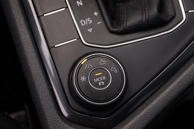 2020 Volkswagen Tiguan 2.0T SE R-Line Black 4Motion