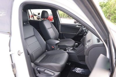 2020 Volkswagen Tiguan 2.0T SE R-Line Black 4Motion