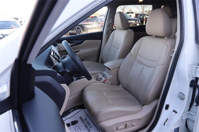 2020 Nissan Rogue SL