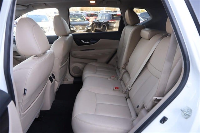 2020 Nissan Rogue SL