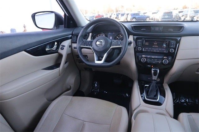 2020 Nissan Rogue SL