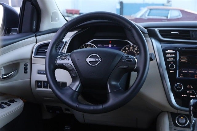 2023 Nissan Murano SL