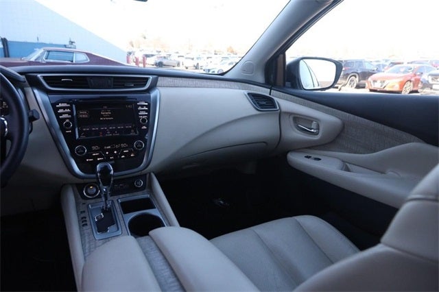 2023 Nissan Murano SL