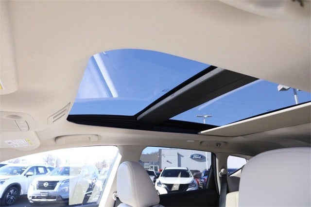 2023 Nissan Murano SL