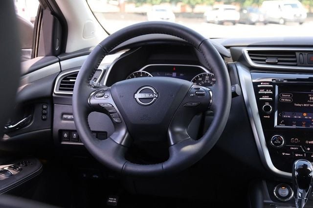 2024 Nissan Murano SL