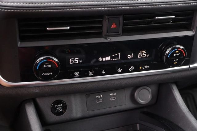 2025 Nissan Rogue SV
