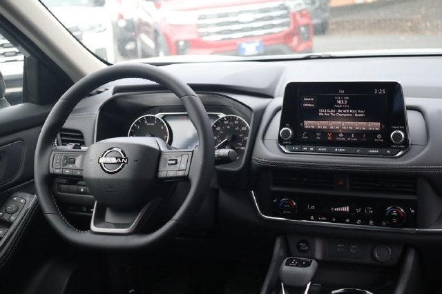 2026 Nissan Rogue Dark Armor™
