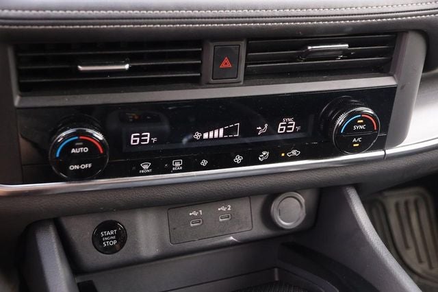 2025 Nissan Rogue SV