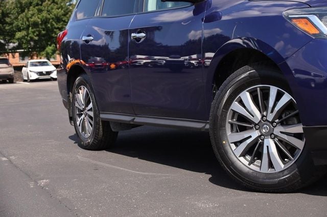 2017 Nissan Pathfinder SL