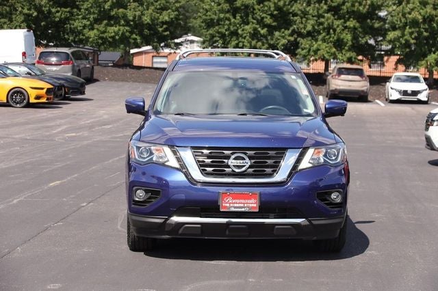2017 Nissan Pathfinder SL