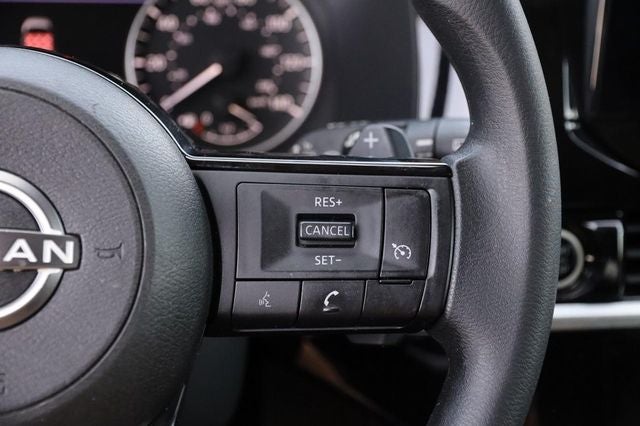 2022 Nissan Pathfinder S