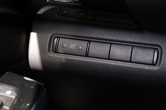 2022 Nissan Pathfinder S