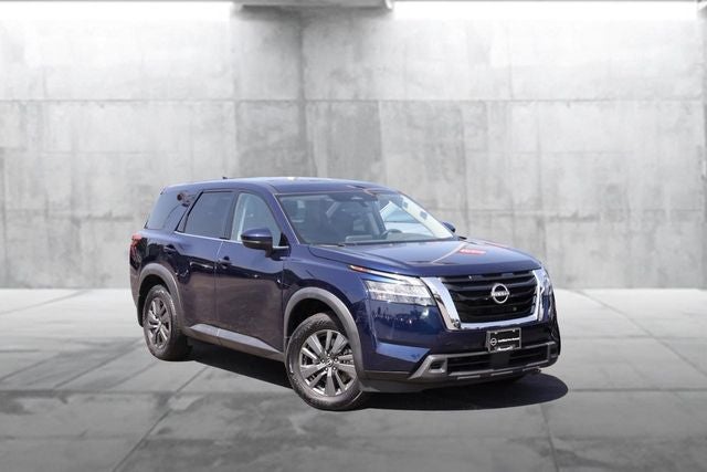 2022 Nissan Pathfinder S