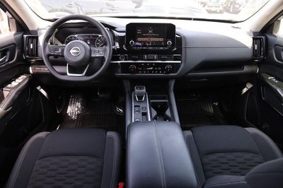 2022 Nissan Pathfinder S