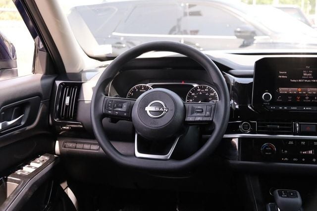 2022 Nissan Pathfinder S