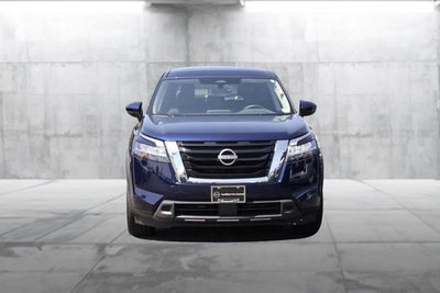 2022 Nissan Pathfinder S