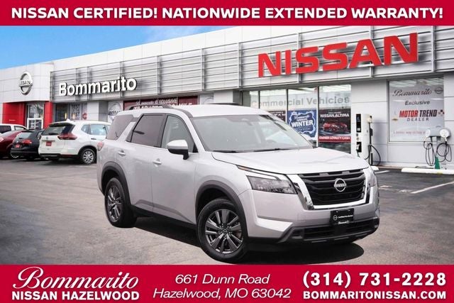 2025 Nissan Pathfinder SV 2WD's photo