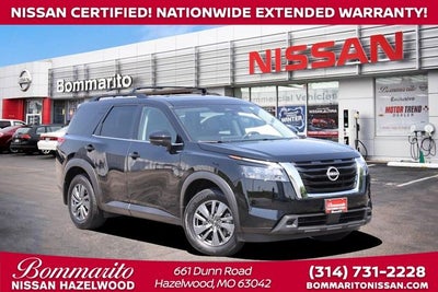 2025 Nissan Pathfinder SV