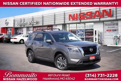 2025 Nissan Pathfinder SV