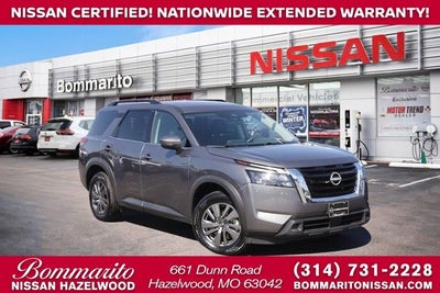 2025 Nissan Pathfinder SV