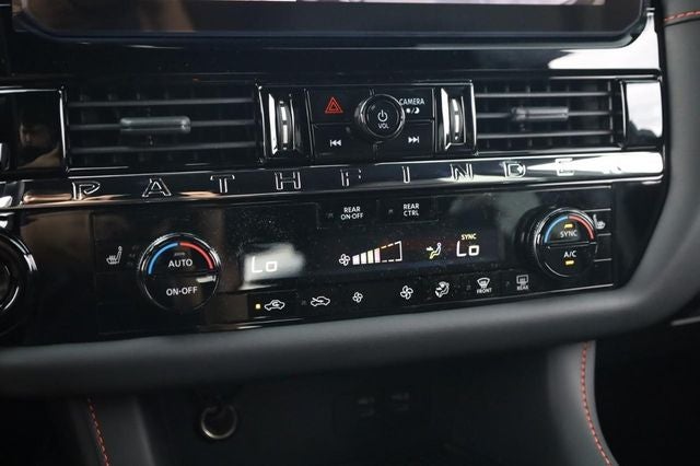 2026 Nissan Pathfinder Rock Creek®