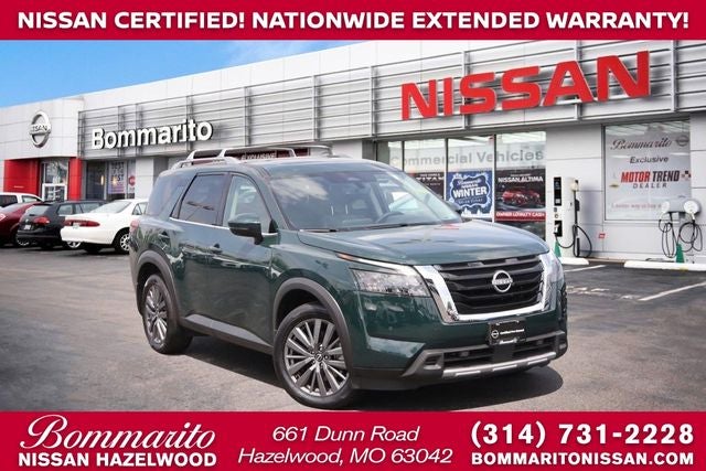 2025 Nissan Pathfinder SL