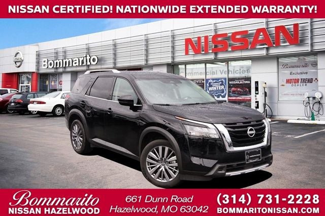 2025 Nissan Pathfinder SL