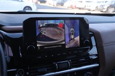 2024 Nissan Pathfinder Platinum