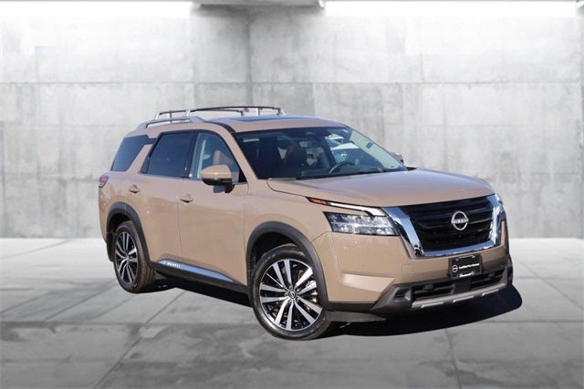 2024 Nissan Pathfinder Platinum