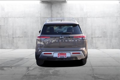 2024 Nissan Pathfinder Platinum