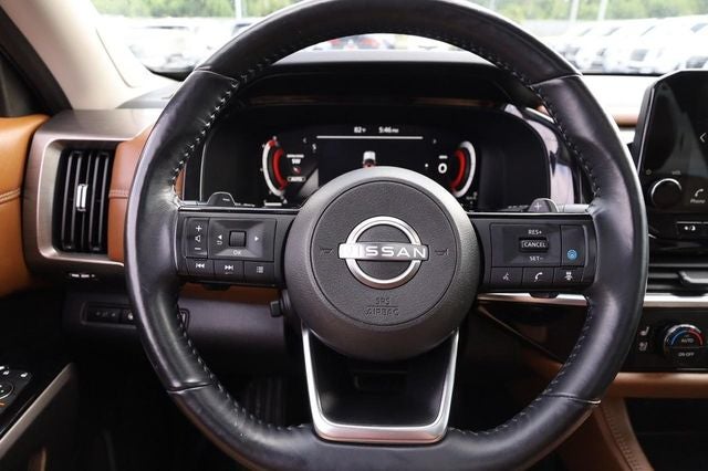 2023 Nissan Pathfinder Platinum