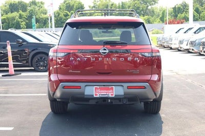 2026 Nissan Pathfinder Platinum