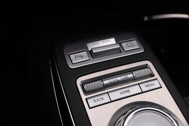 2025 Genesis GV70 2.5T