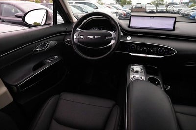 2025 Genesis GV70 2.5T