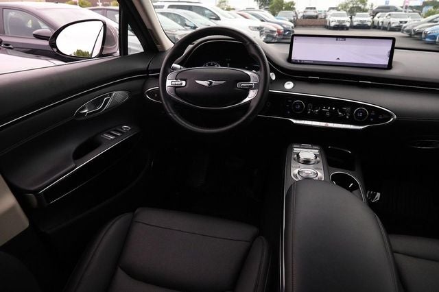 2025 Genesis GV70 2.5T