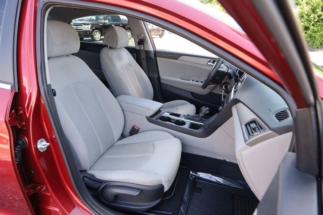 2016 Hyundai Sonata Base