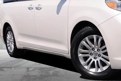 2017 Toyota Sienna Base