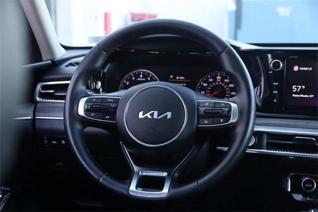 2022 Kia K5 EX