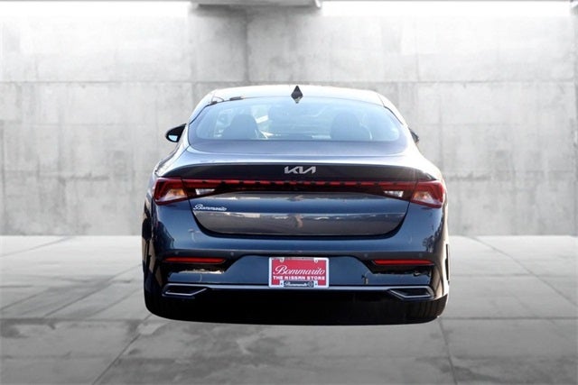 2022 Kia K5 EX