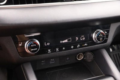 2024 Mitsubishi Outlander SE Black Edition