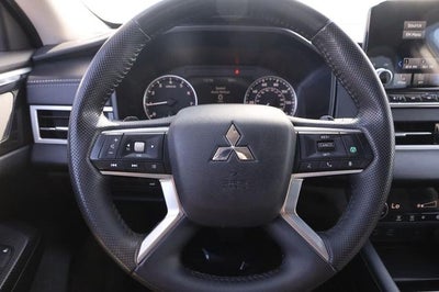 2024 Mitsubishi Outlander SE Black Edition